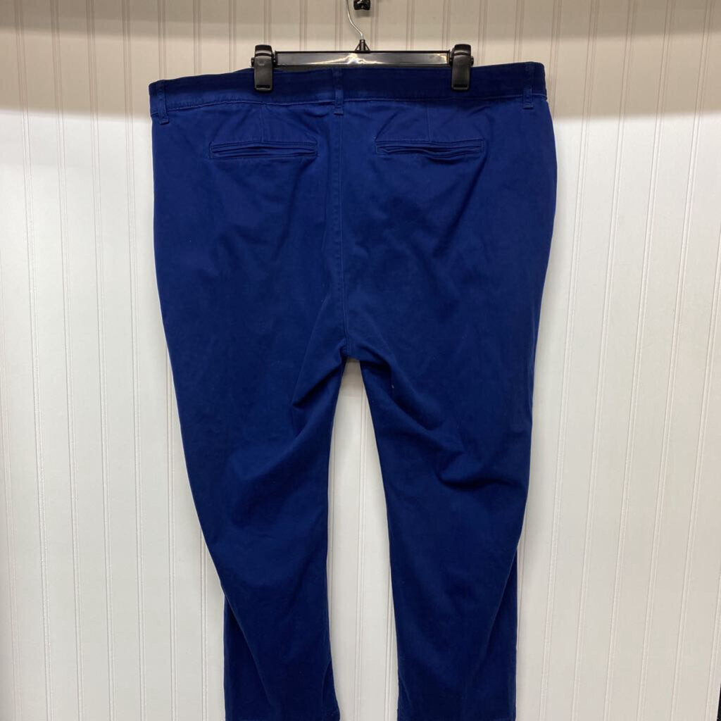 NAVY CASUAL PANTS