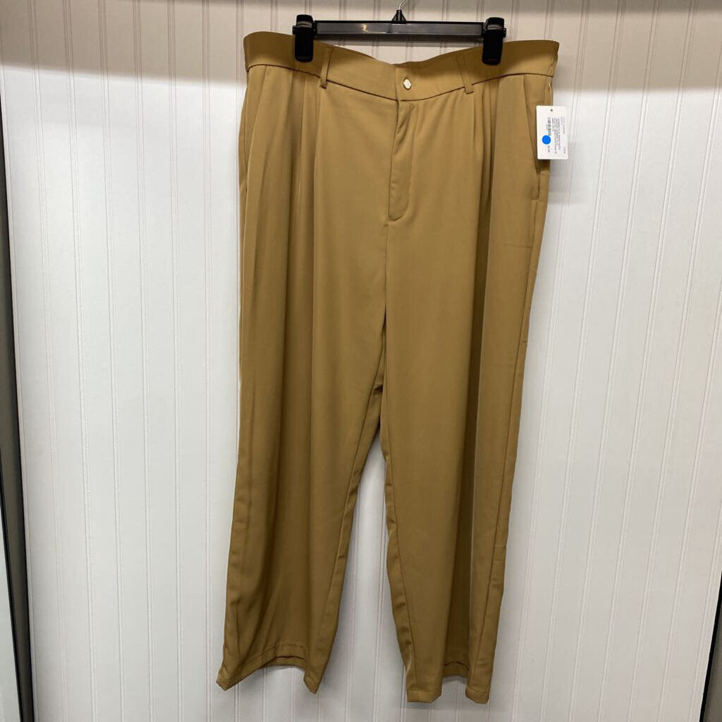 WOMENS PLUS PLEATED DRESS PANTS