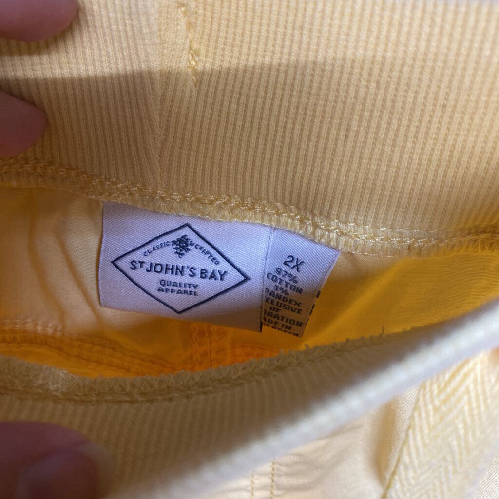 DRAWSTRING WAIST CARGO CAPRIS