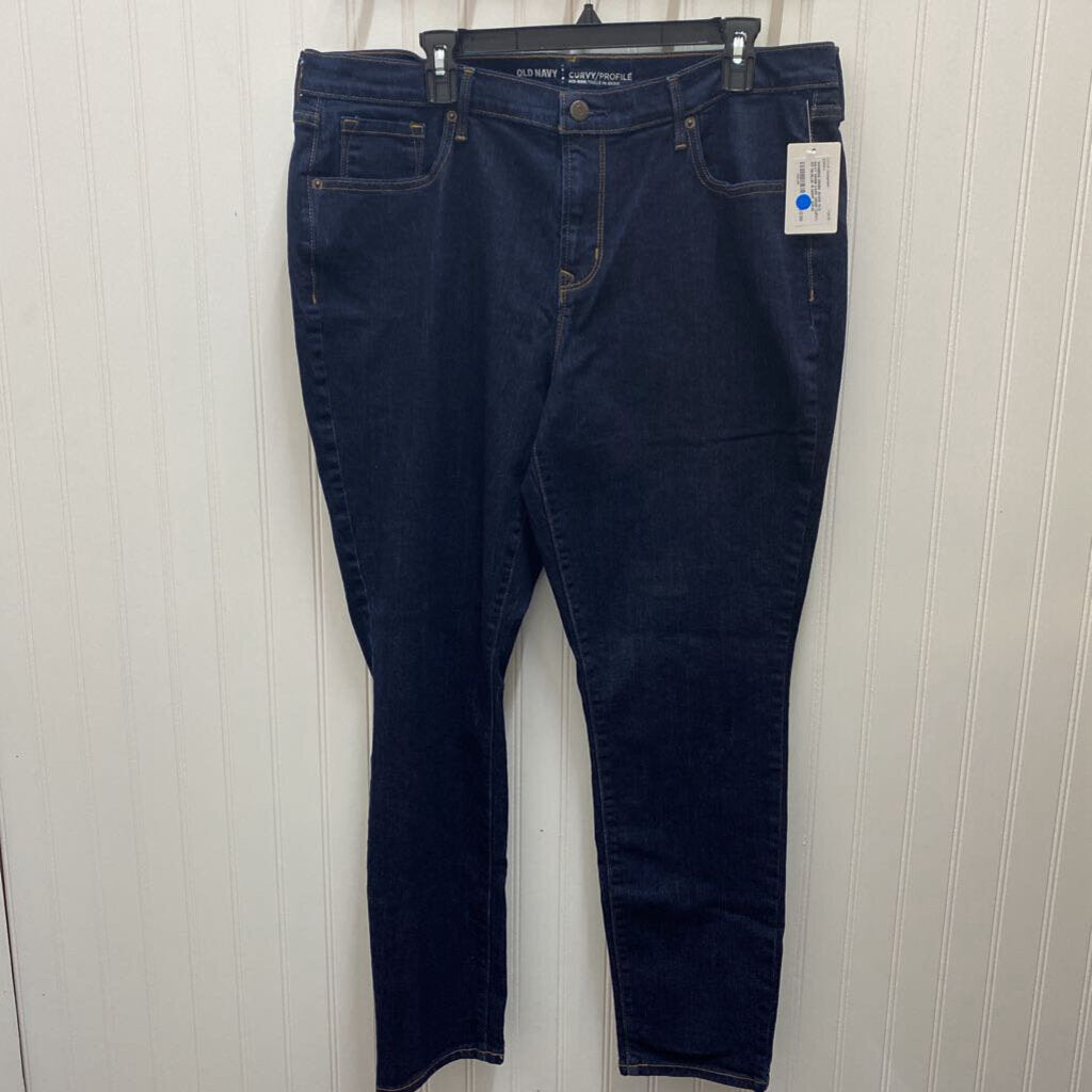 DARK DENIM CURVY FIT