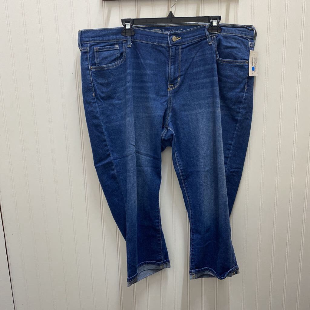 CUFFED ANKLE LENGTH