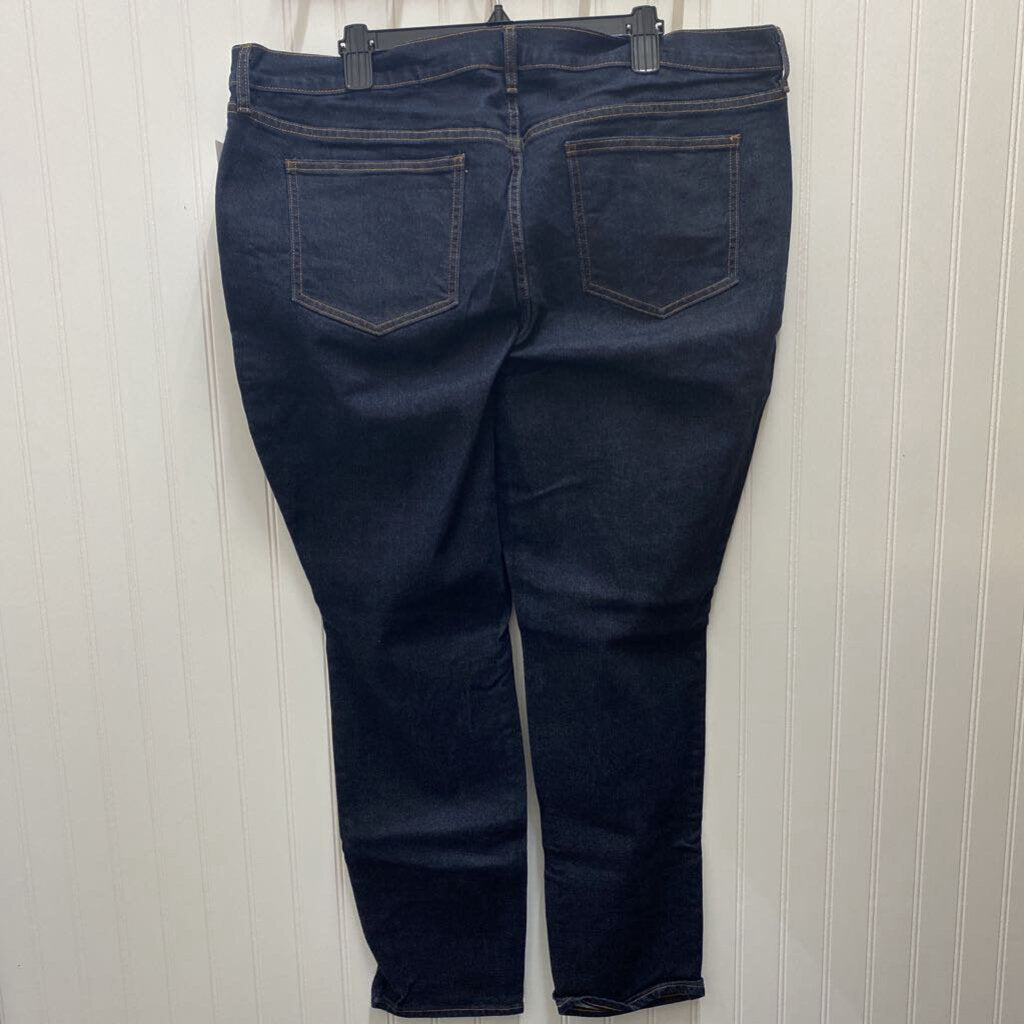 DARK DENIM SKINNY FIT