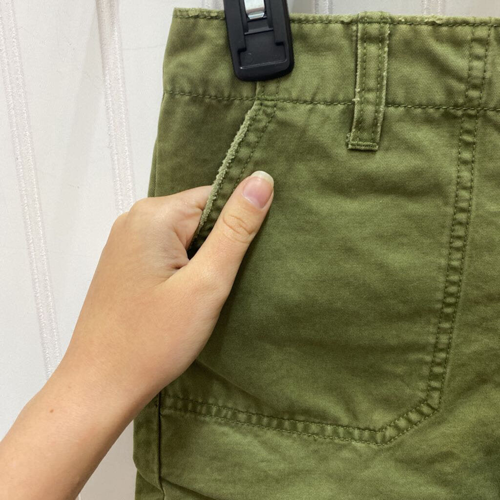 FLAT FRONT SHORTS