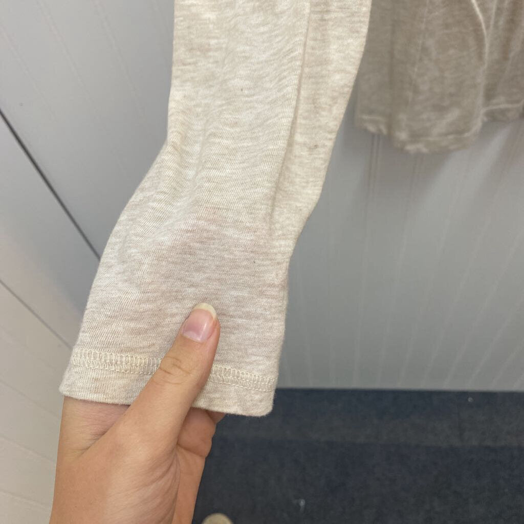 BASIC LONG SLEEVED