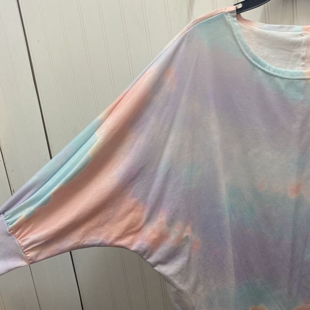 LONG SLEEVED TYE DYED