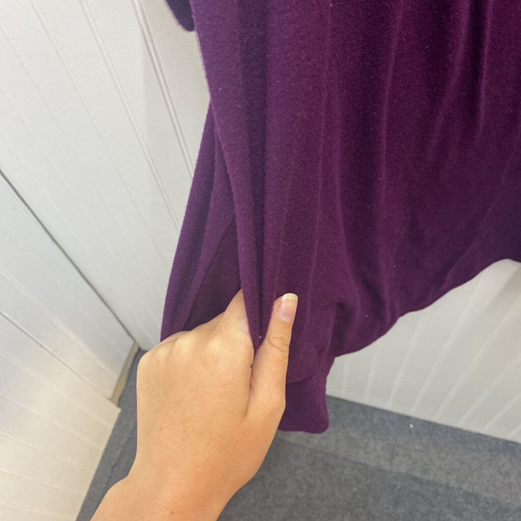 PLEATED LONG SLEEVED