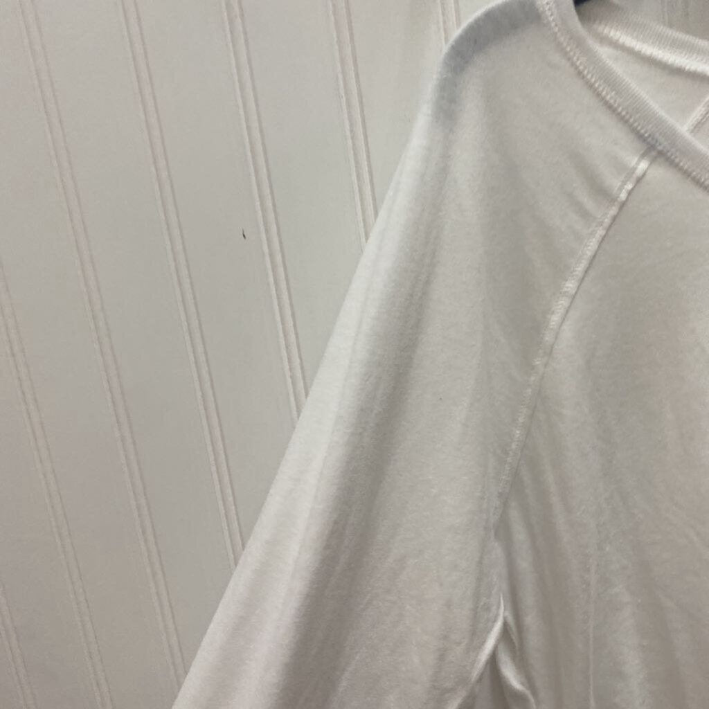 LONG SLEEVED TOP