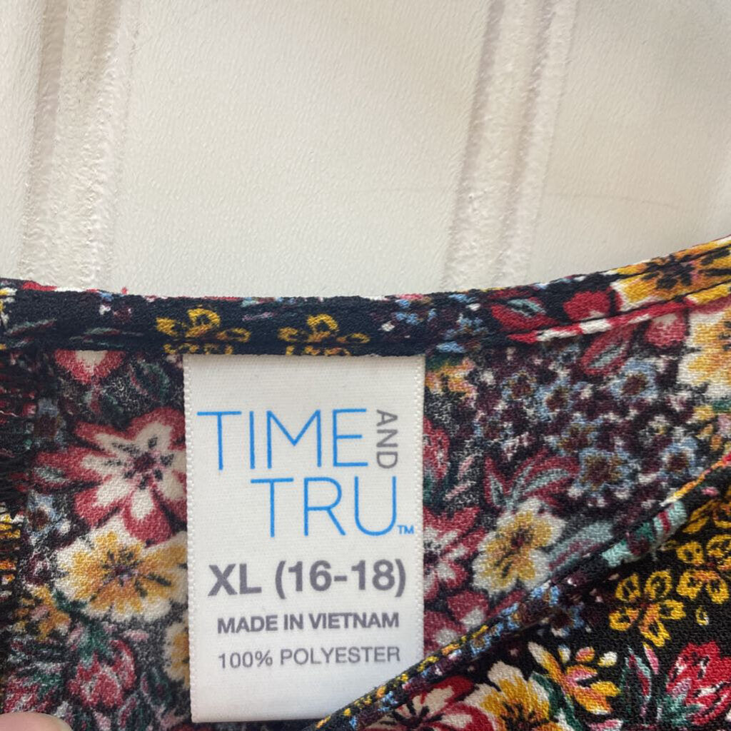 FLORAL LONG SLEEVED