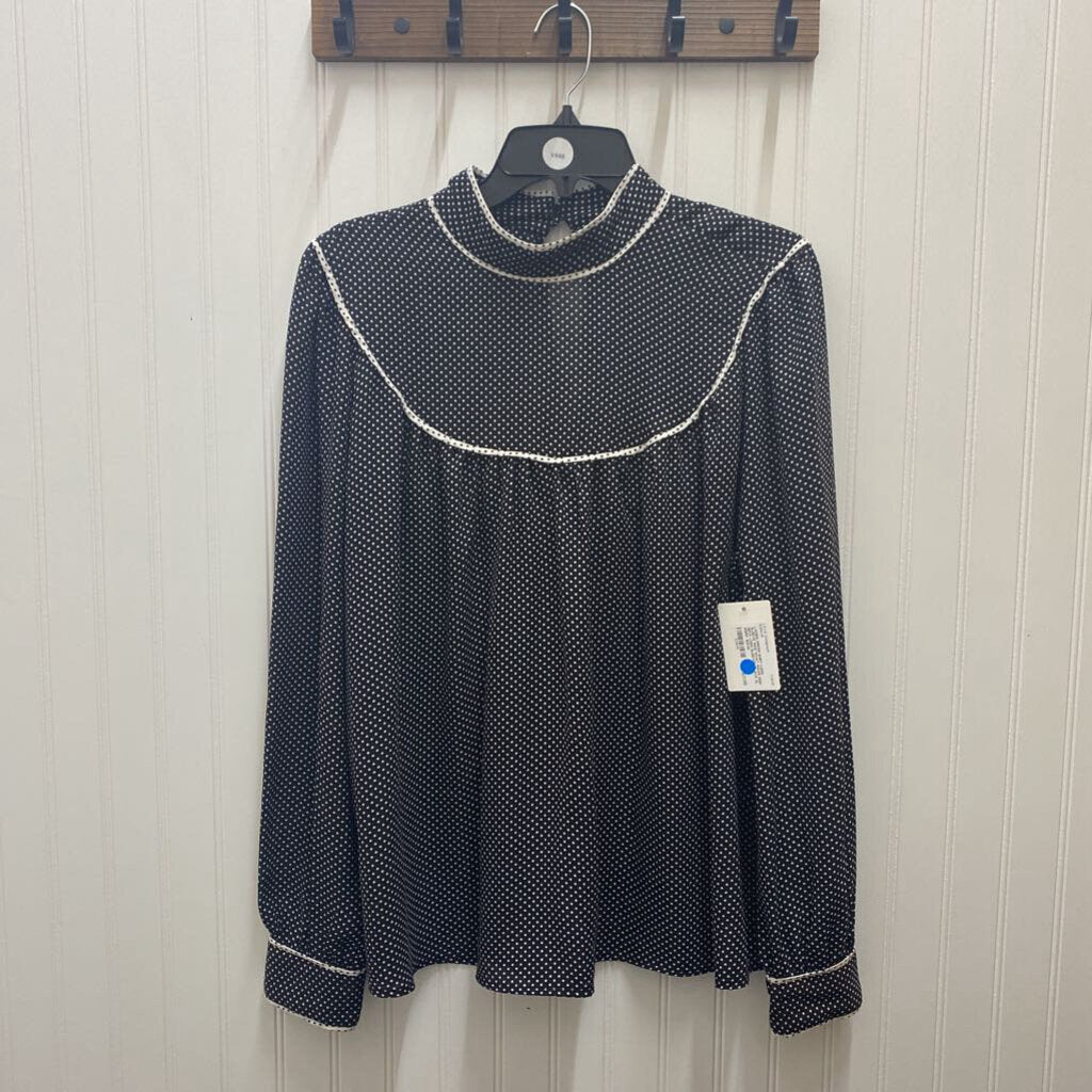 HIGH NECK LONG SLEEVED