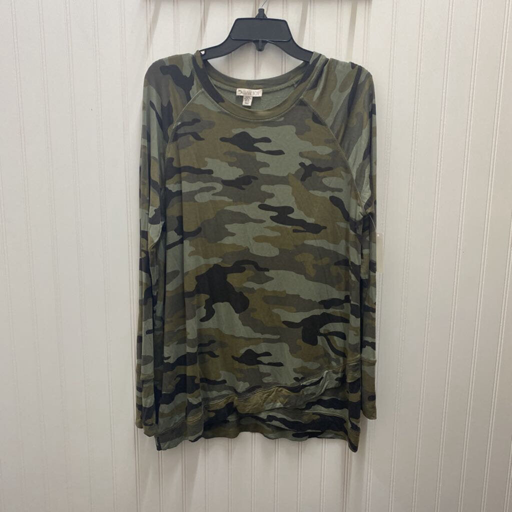 CAMO LONG SLEEVED
