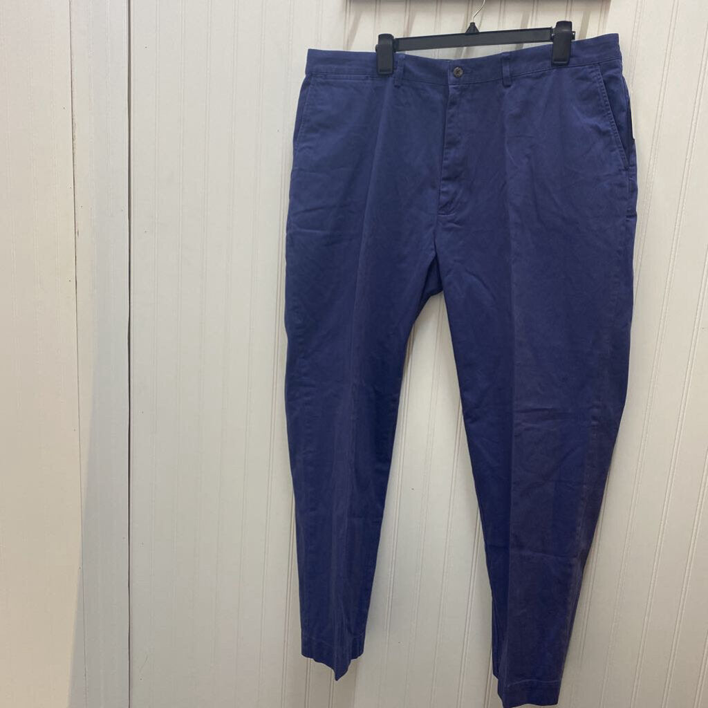 FLAT FRONT KHAKI PANTS