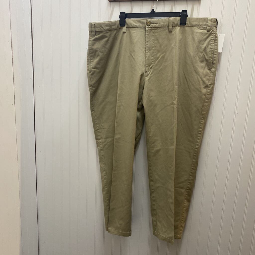 MENS FLAT FRONT KHAKIS