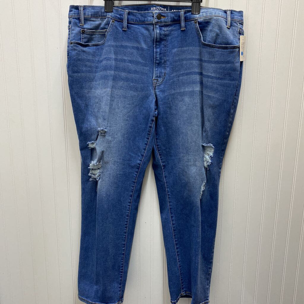MENS TAPERED LEG JEANS