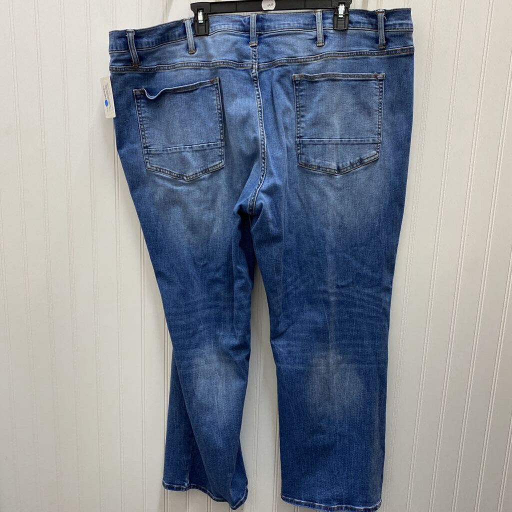 MENS RELAXED FIT JEANS