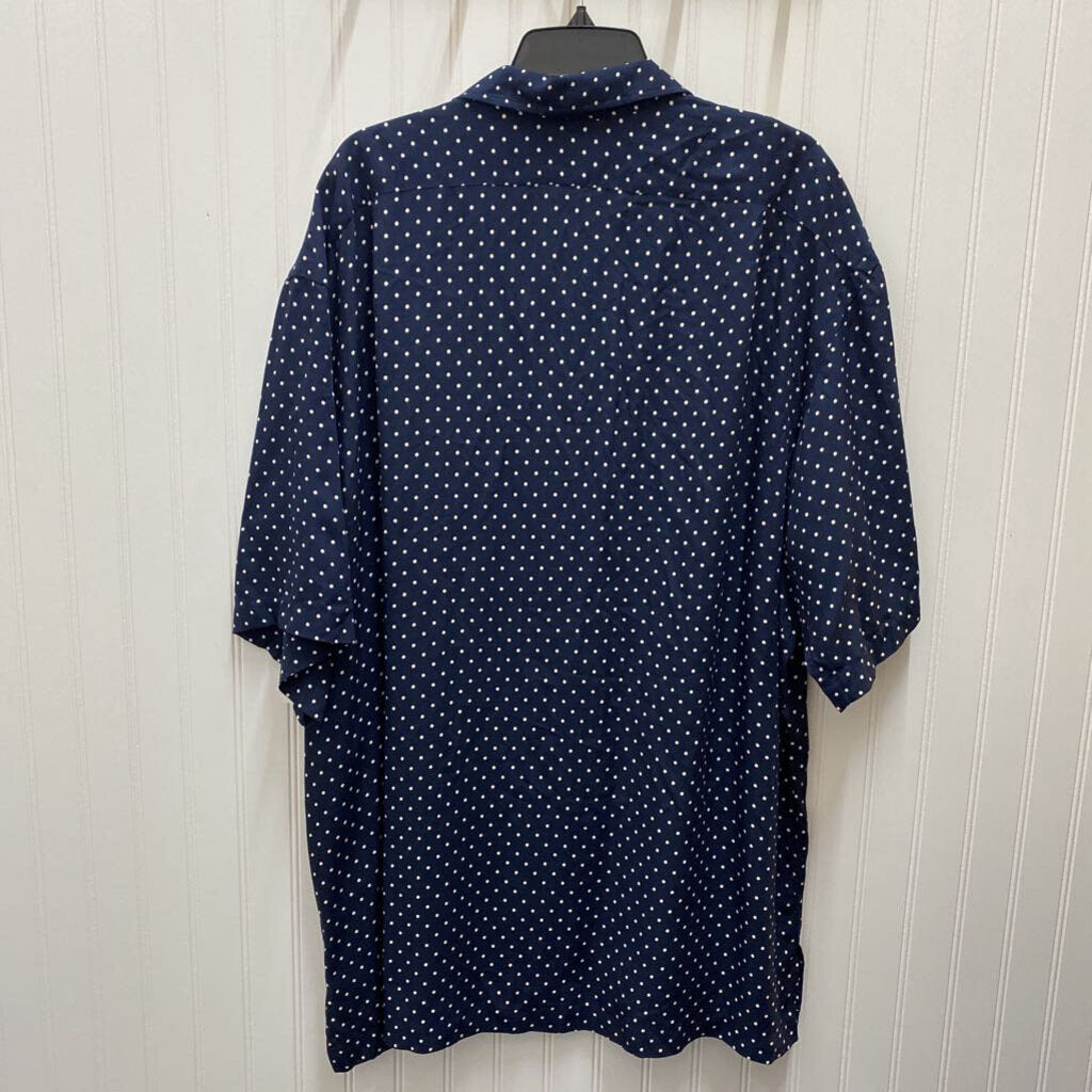 SHORT SLEEVE BUTTON UP SHIRT