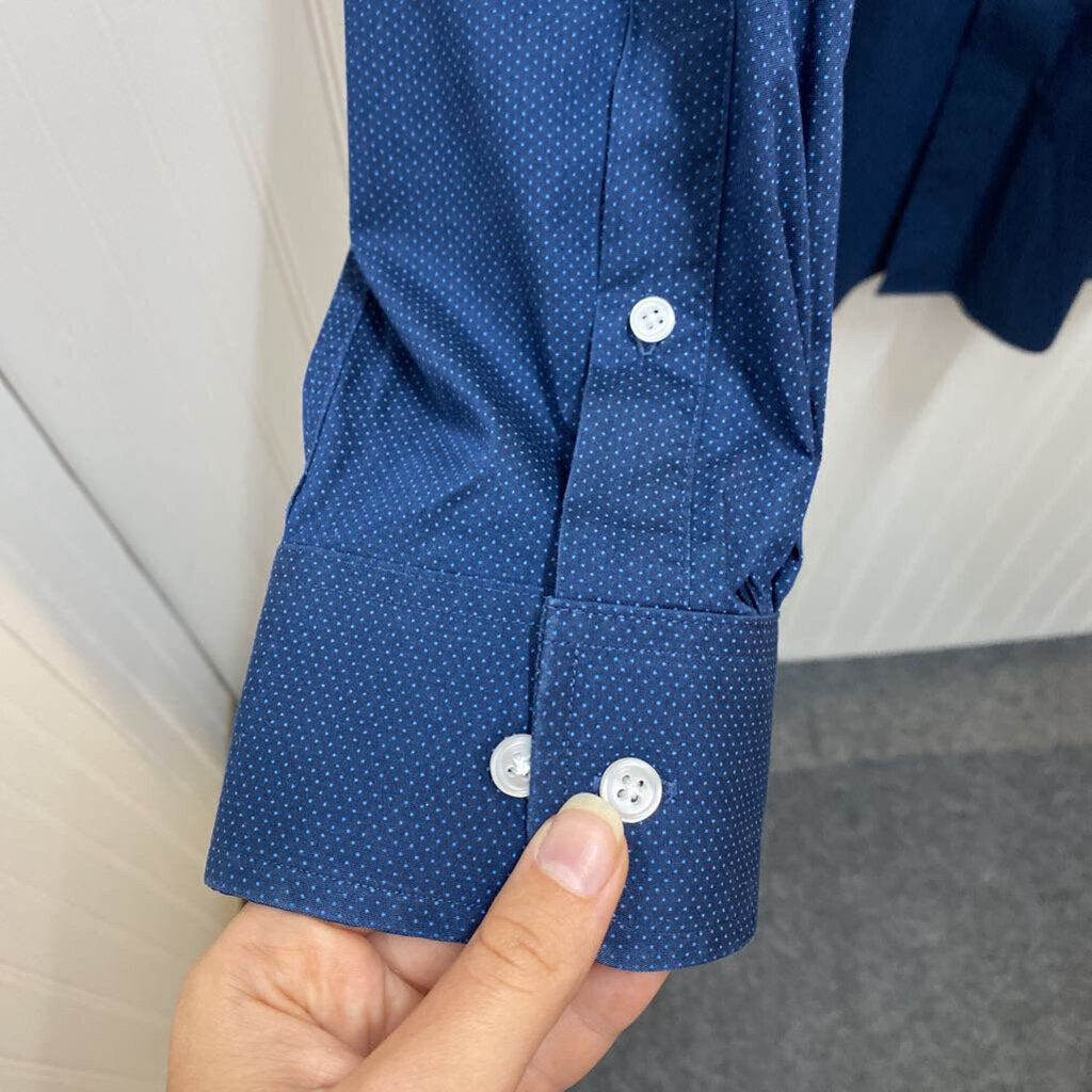 LONG SLEEVE BUTTON UP SHIRT