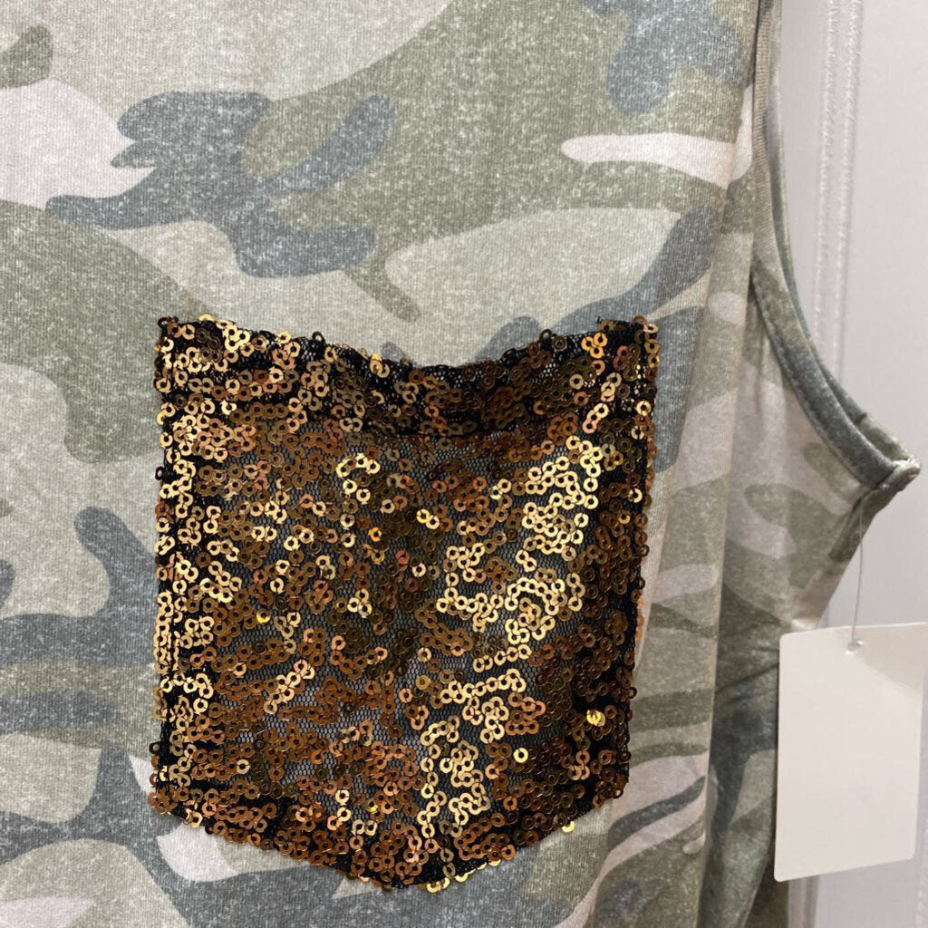 SLEEVLESS TOP WITH POCKET