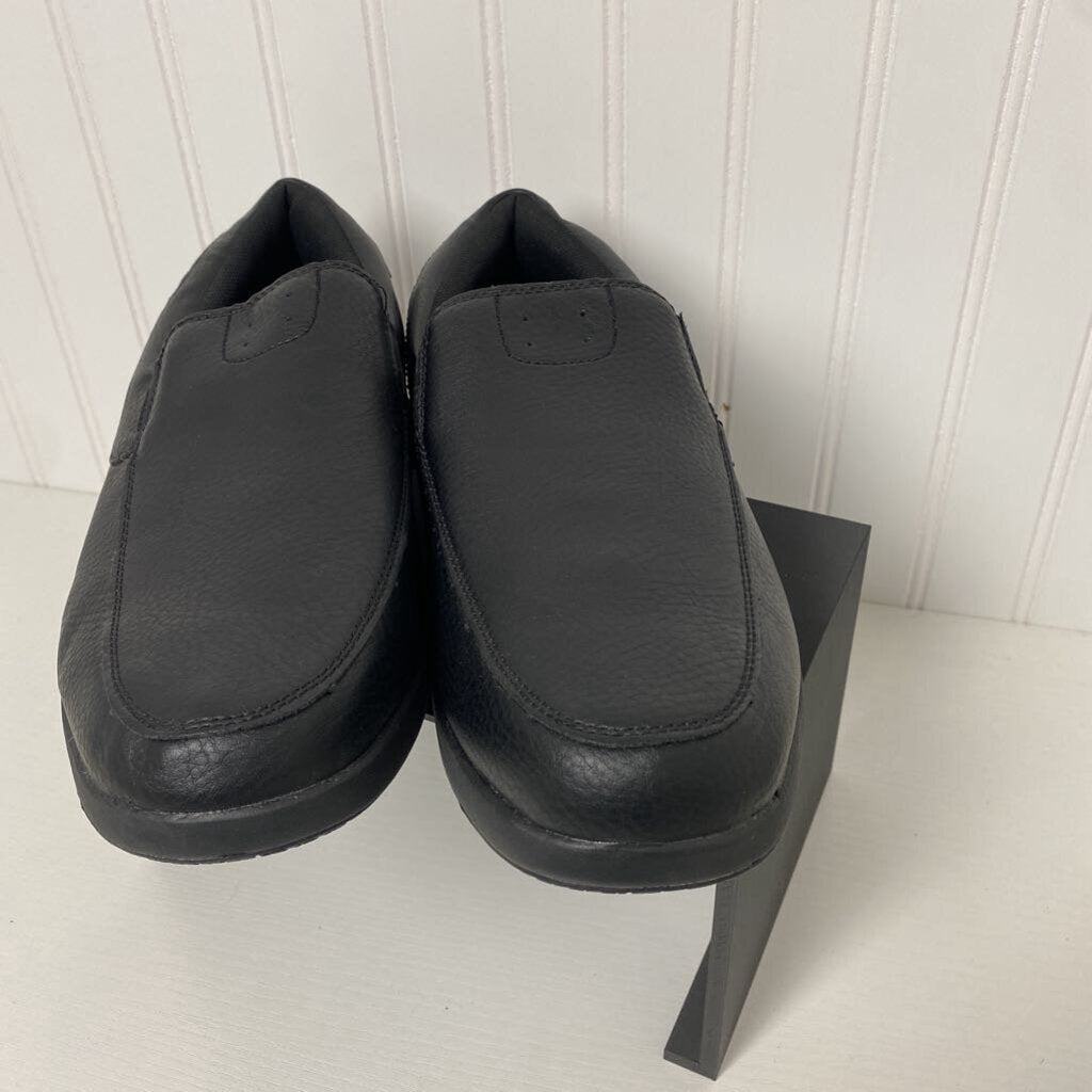 SLIP RESISTANT SLIP-ON SHOES