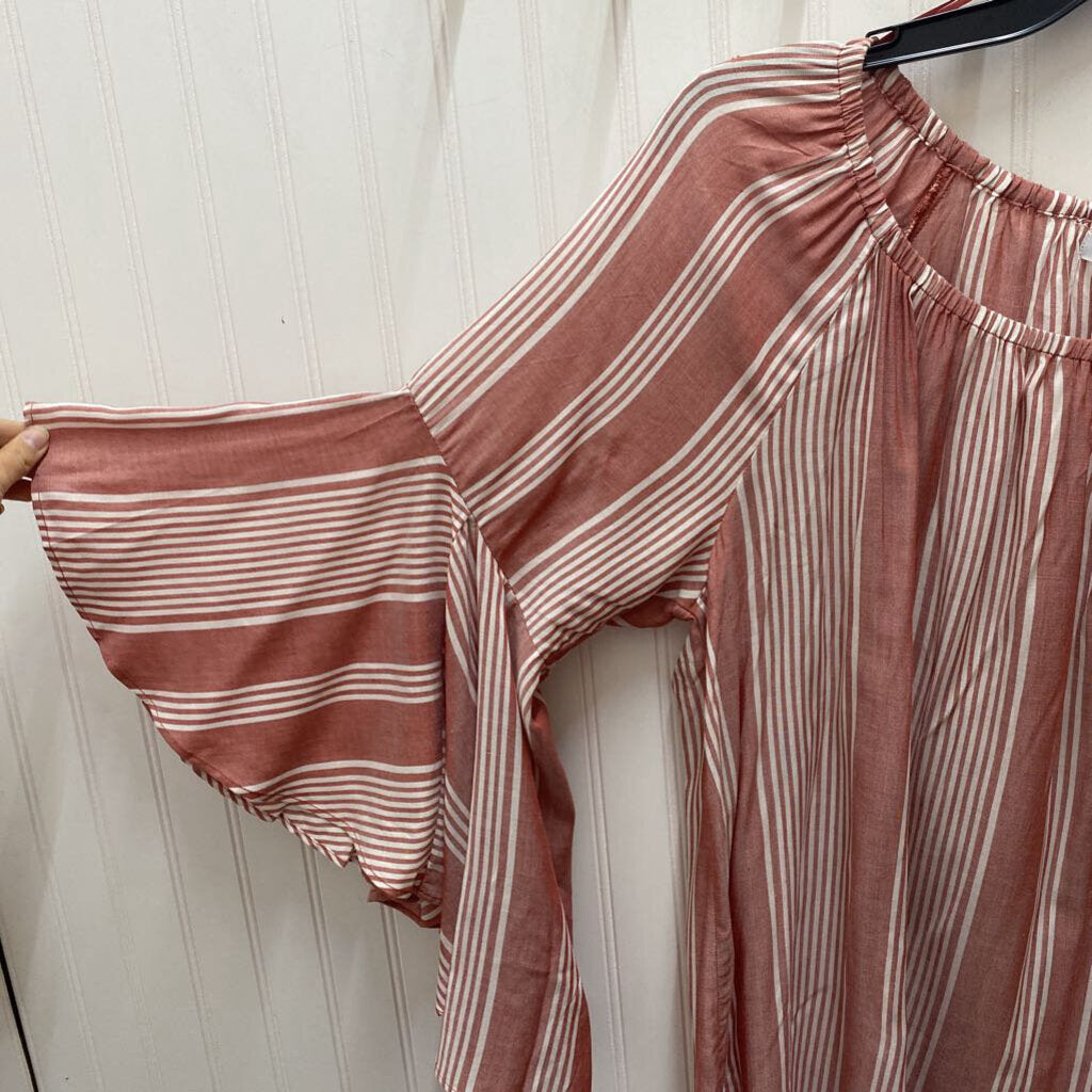 FLOWY LONG SLEEVED