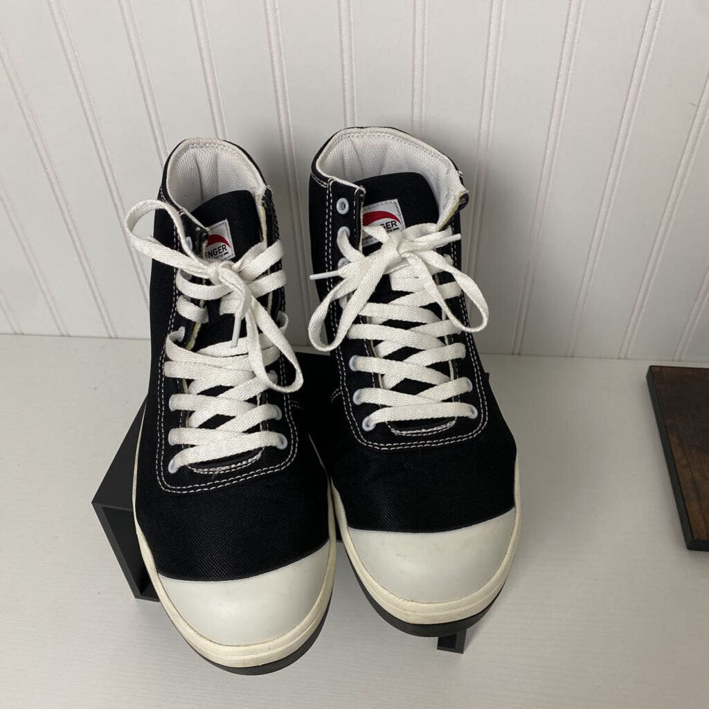 HIGH TOP CONVERSE STYLE WORKBOOTS