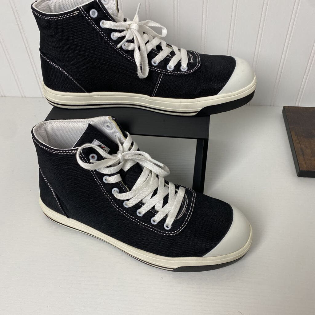HIGH TOP CONVERSE STYLE WORKBOOTS