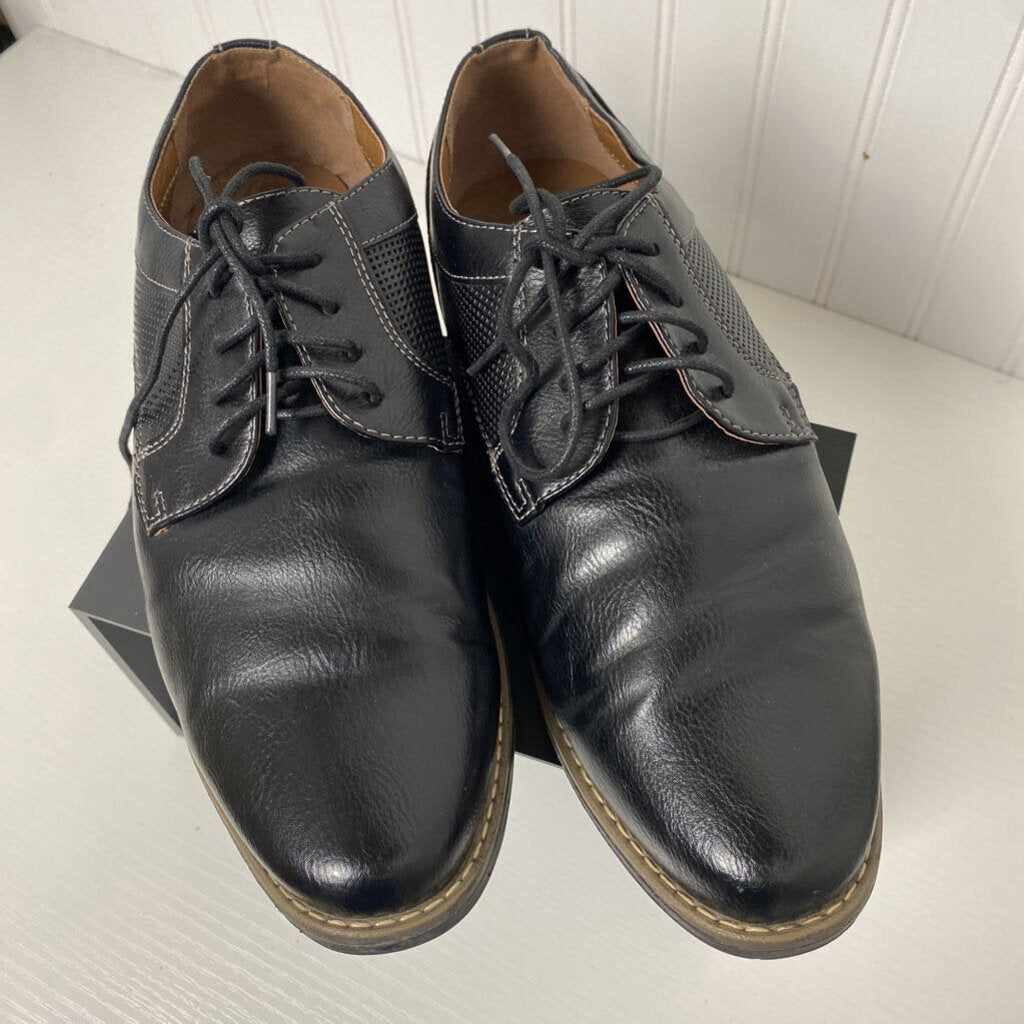LACE UP DRESS SHOES