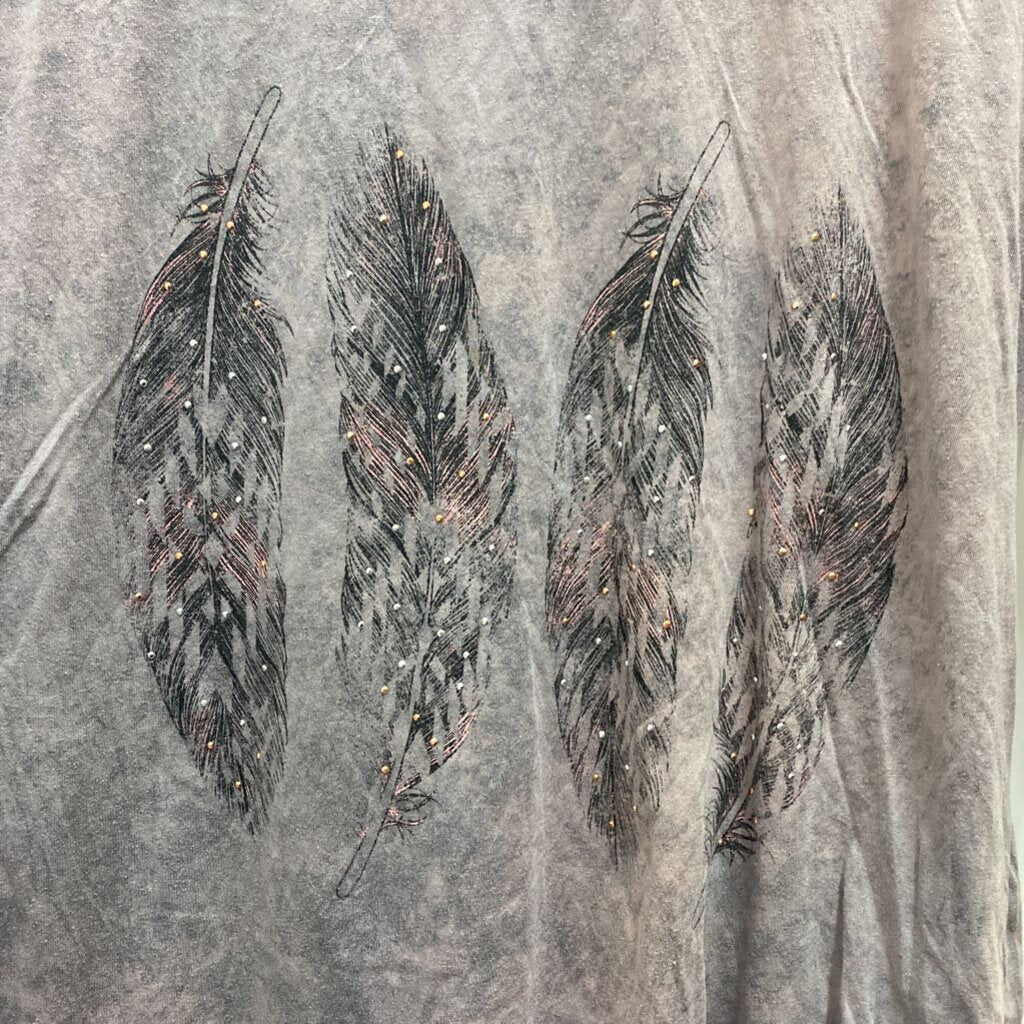 FEATHER PRINT LONG SLEEVED