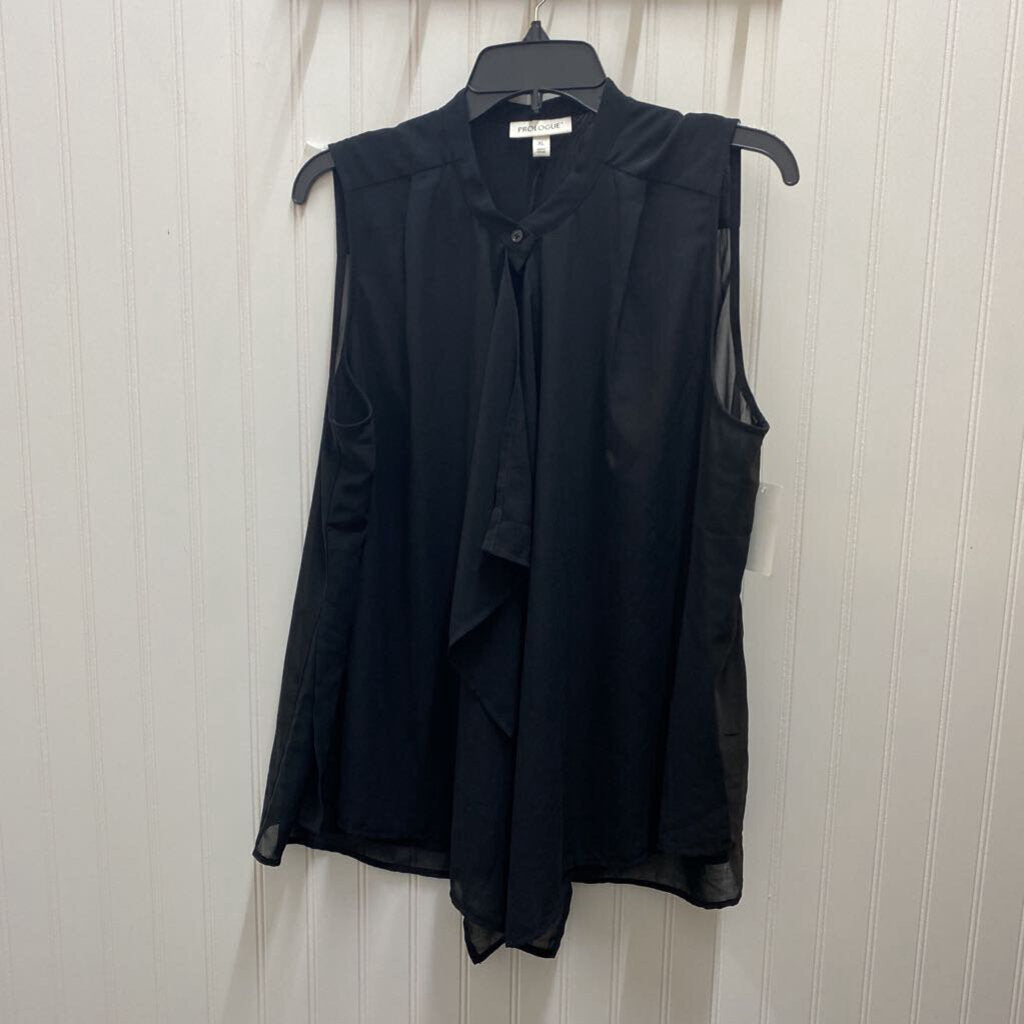 FLOWY SLEEVLESS TOP