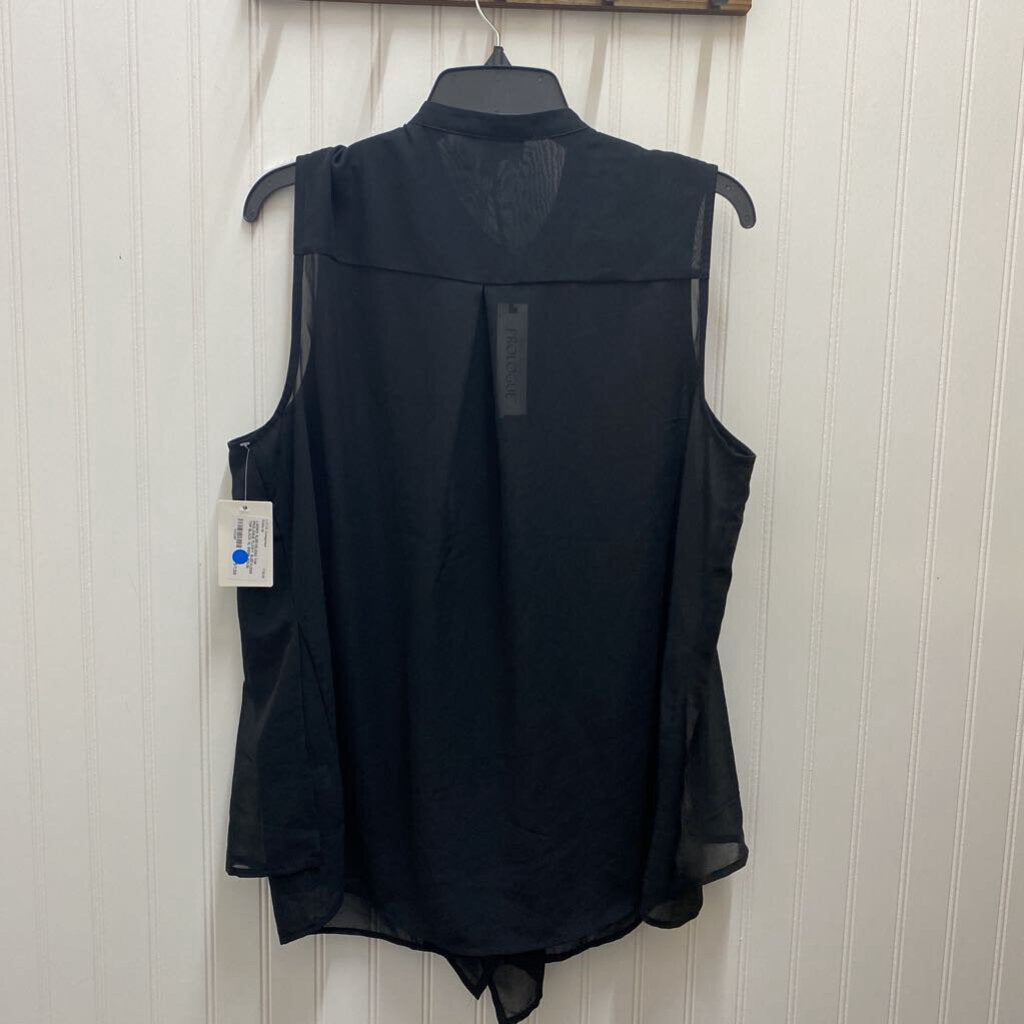 FLOWY SLEEVLESS TOP