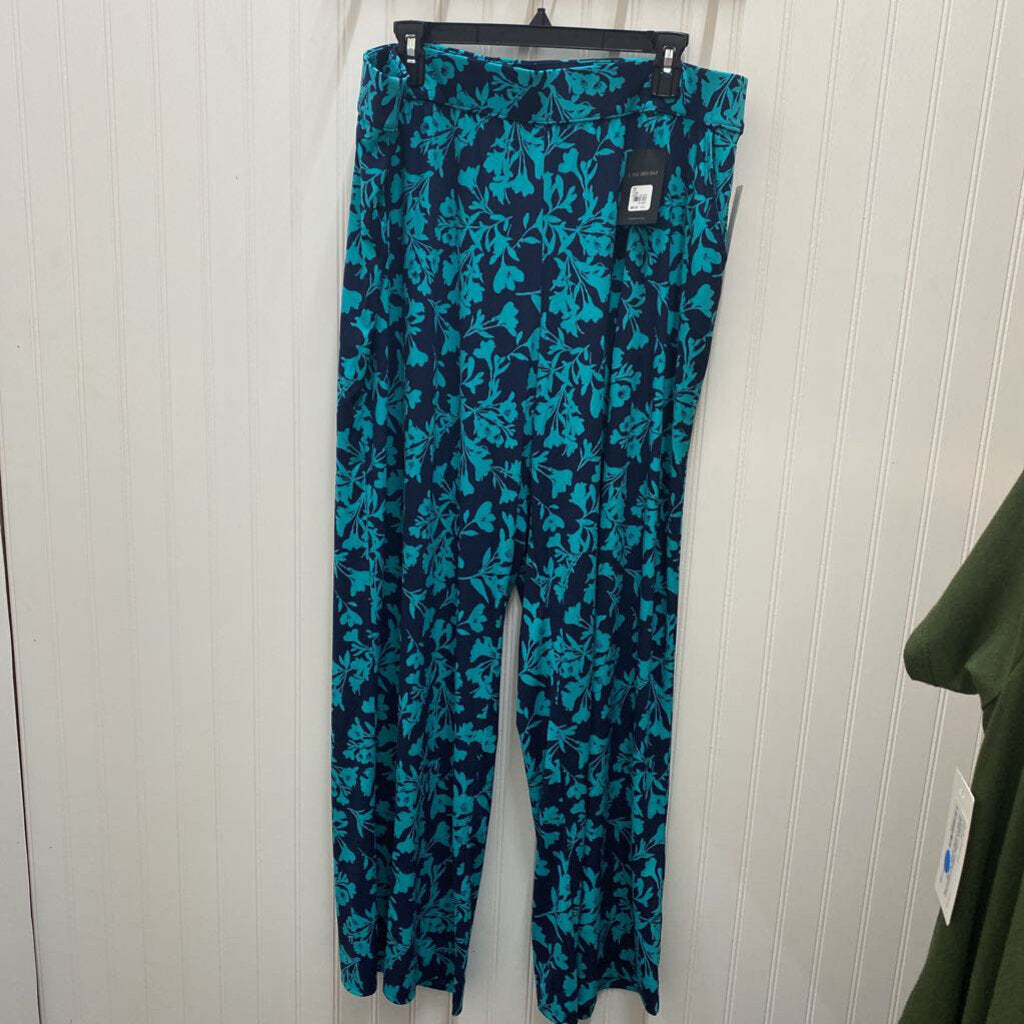 WIDE LEGGED PANTS