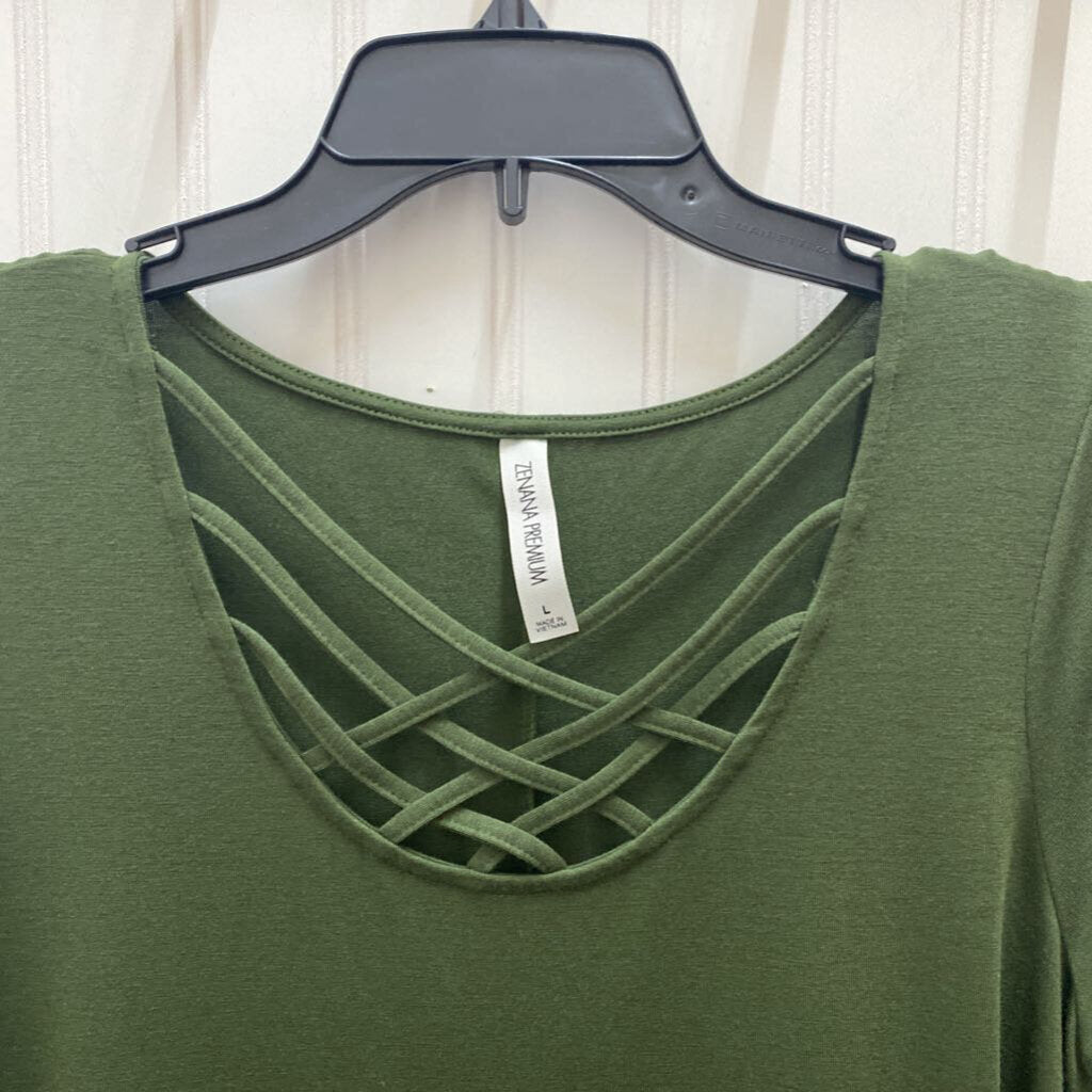 CRISS CROSS NECKLINE
