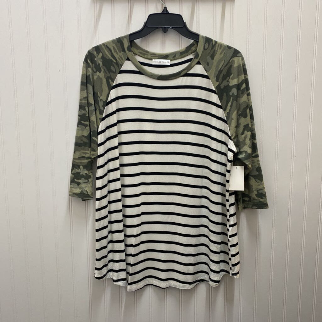 MULTI PATTERN LONG SLEEVED