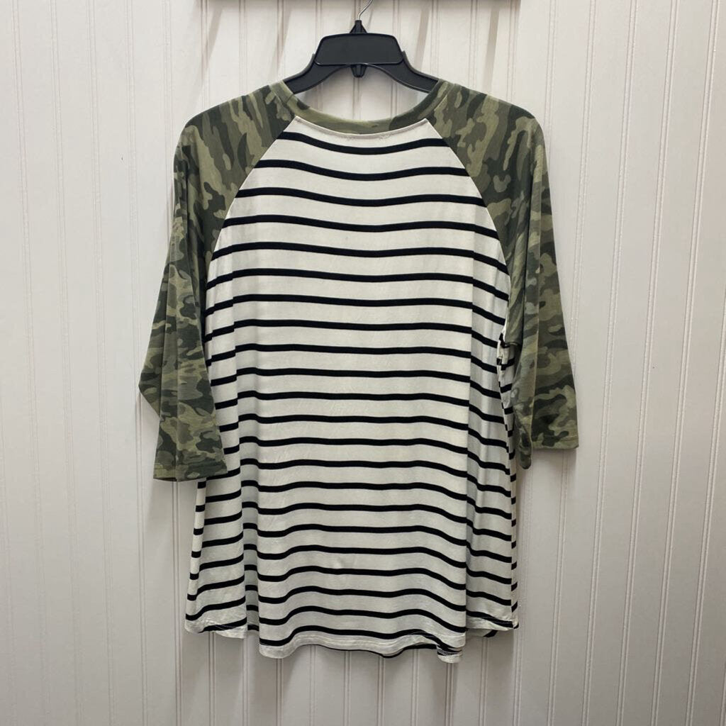 MULTI PATTERN LONG SLEEVED