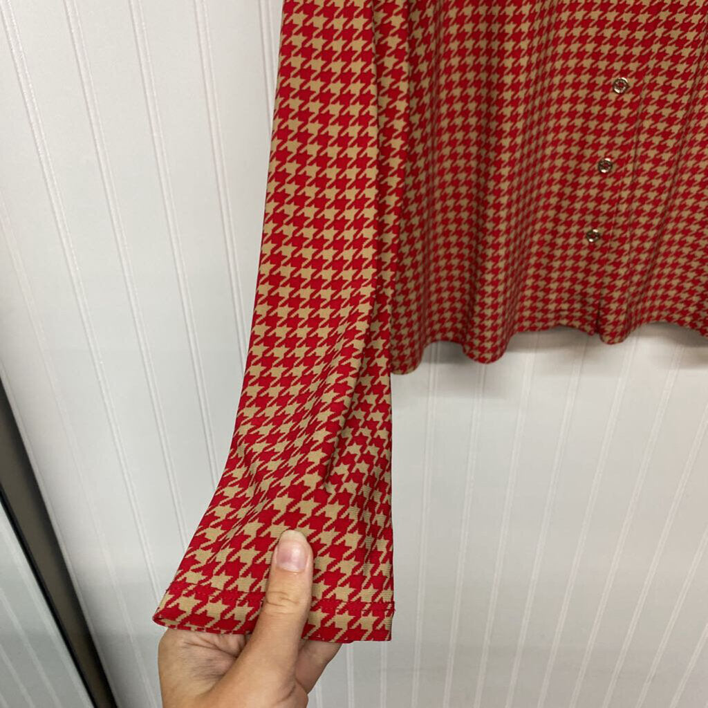 HOUNDSTOOTH COLLARED LONG SLEEVE BUTTON UP TOP