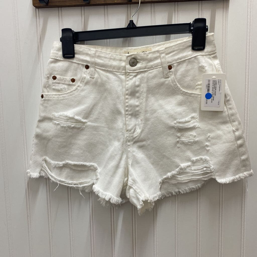 DISTRESSED CUTOFF DENIM SHORTS