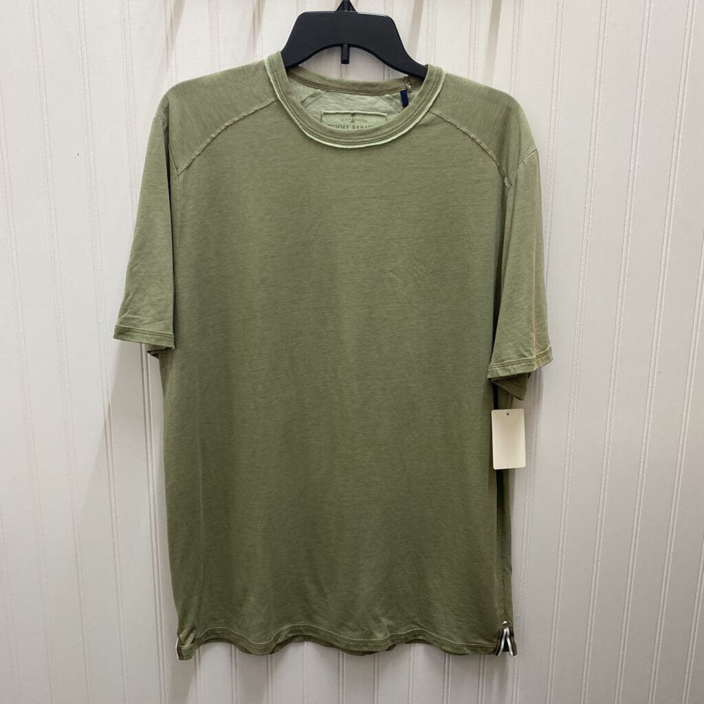 BASIC SHORT SLEEVED TOP