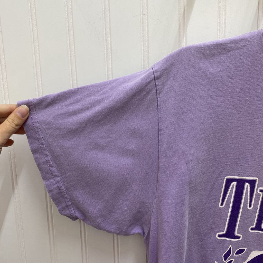 "OUACHITA TIGERS" SHORT SLEEVE GRAPHIC TEE