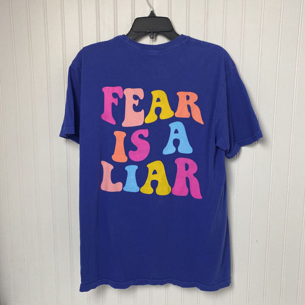 FEAR IS A LIAR GRAPHIC TEE