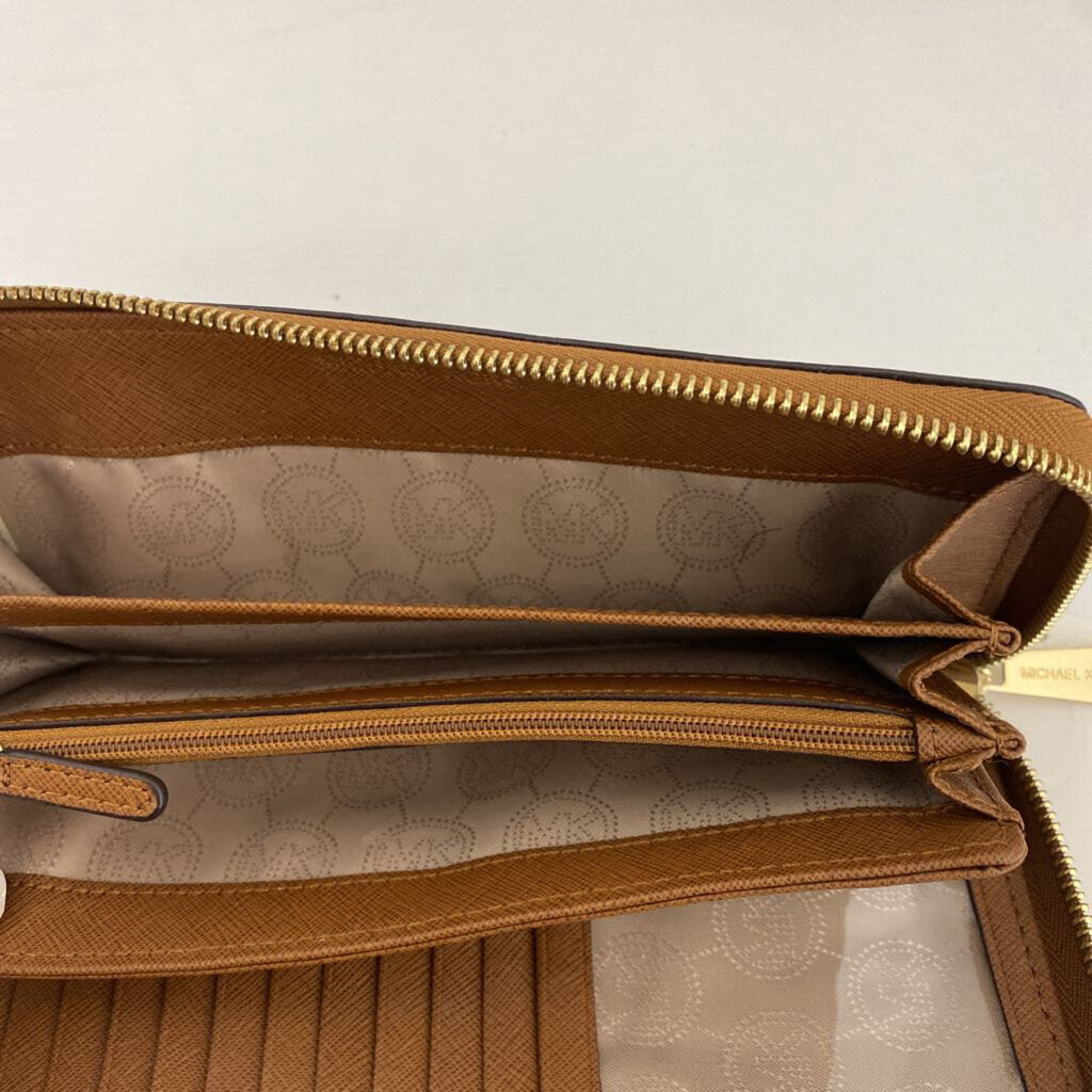 MICHAEL KORS WRISTLET WALLET