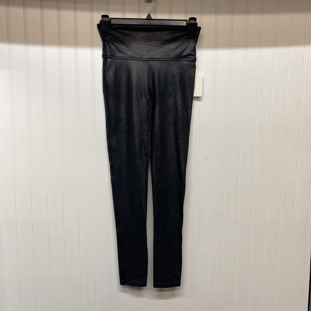 ACTIVE LEGGINGS