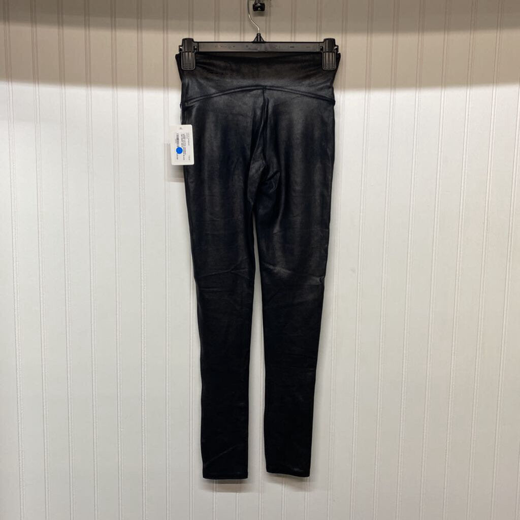 ACTIVE LEGGINGS