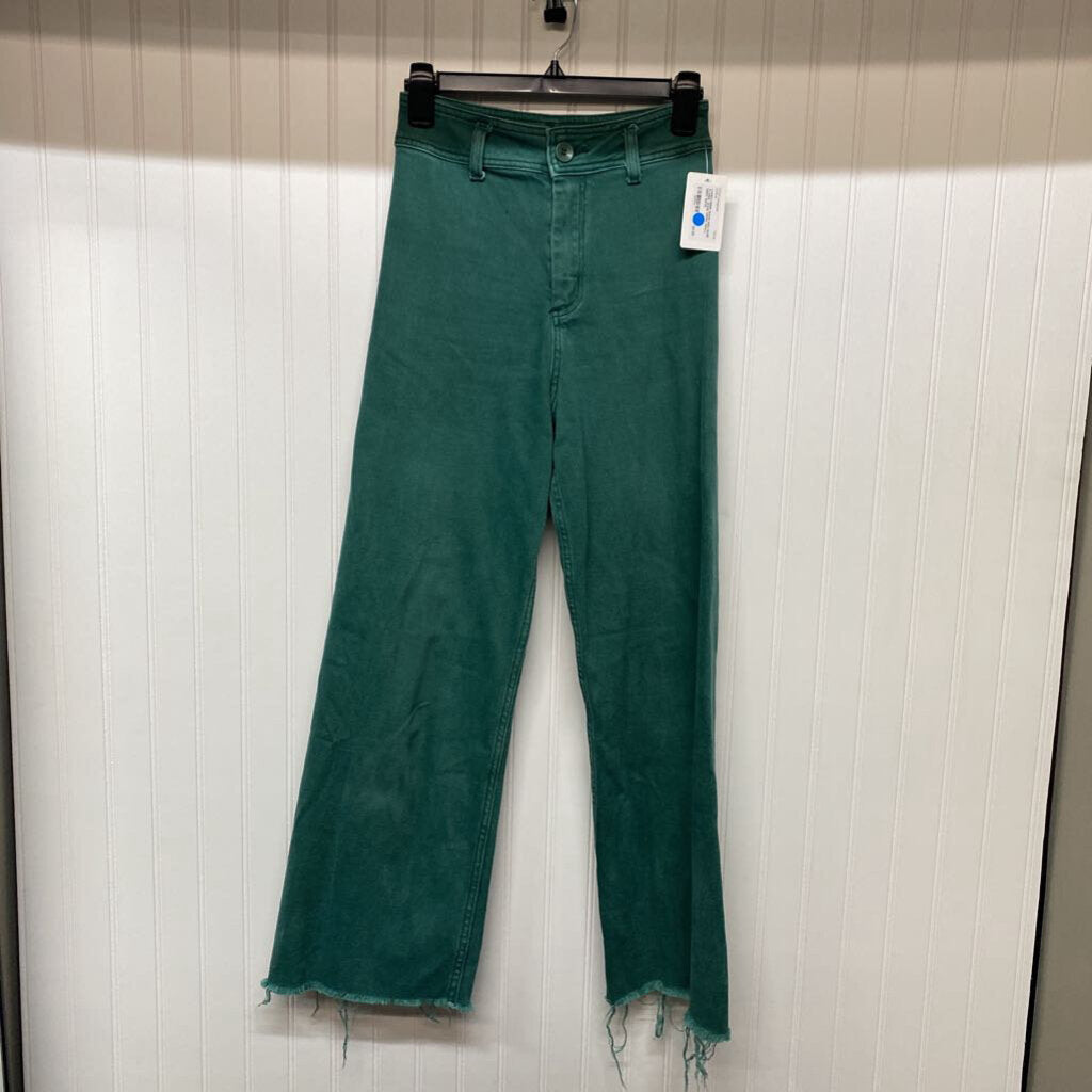 FLARED JEANS