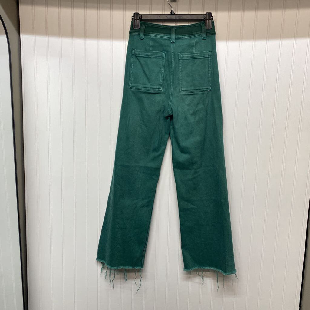 FLARED JEANS