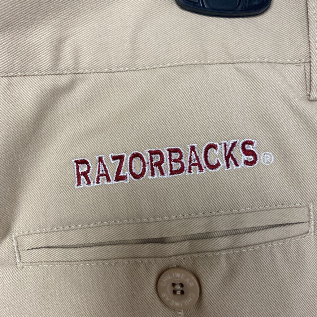 RAZORBACK SHORTS