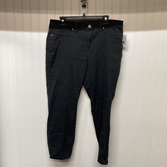 BLACK JEANS
