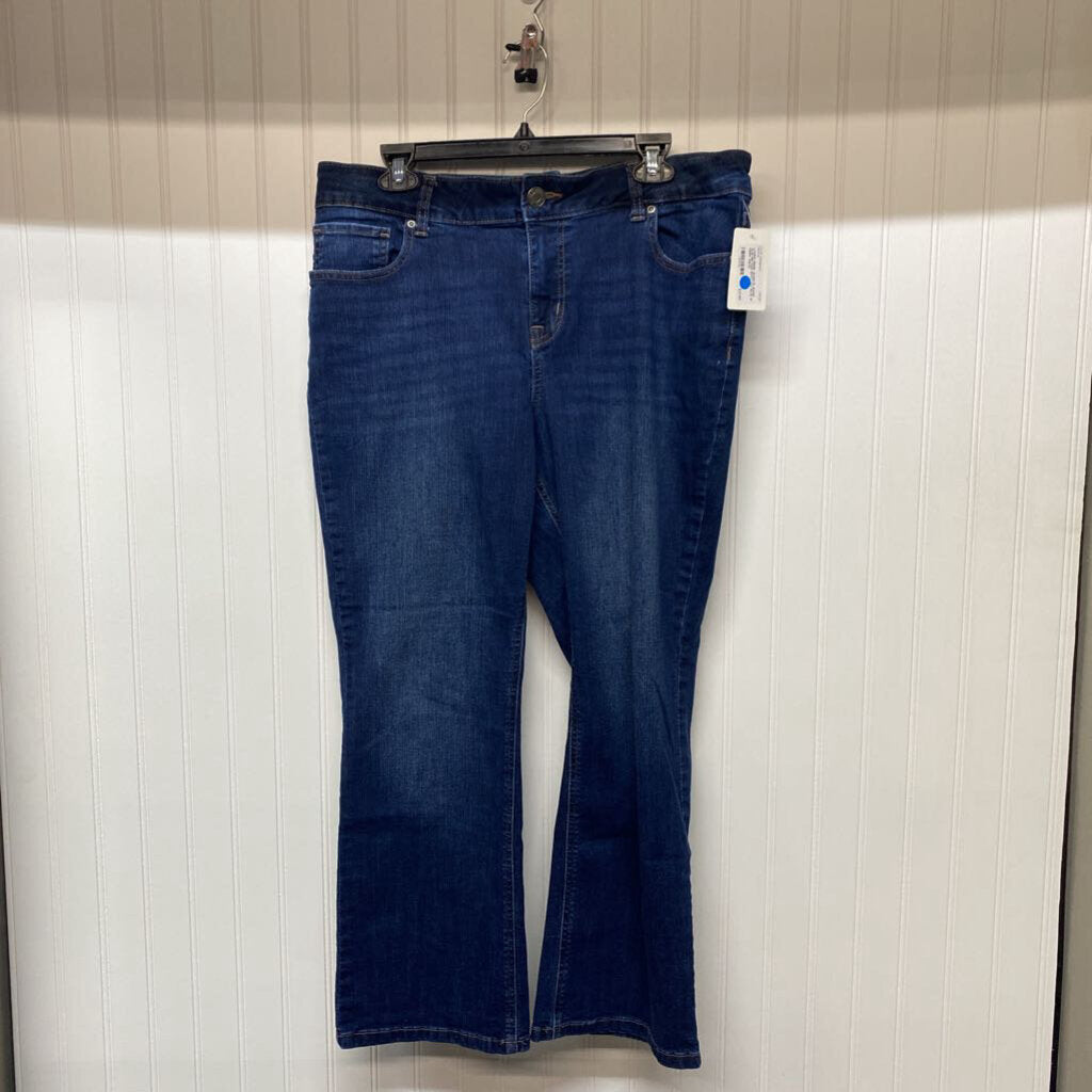 SLIM MID RISE BOOT CUT