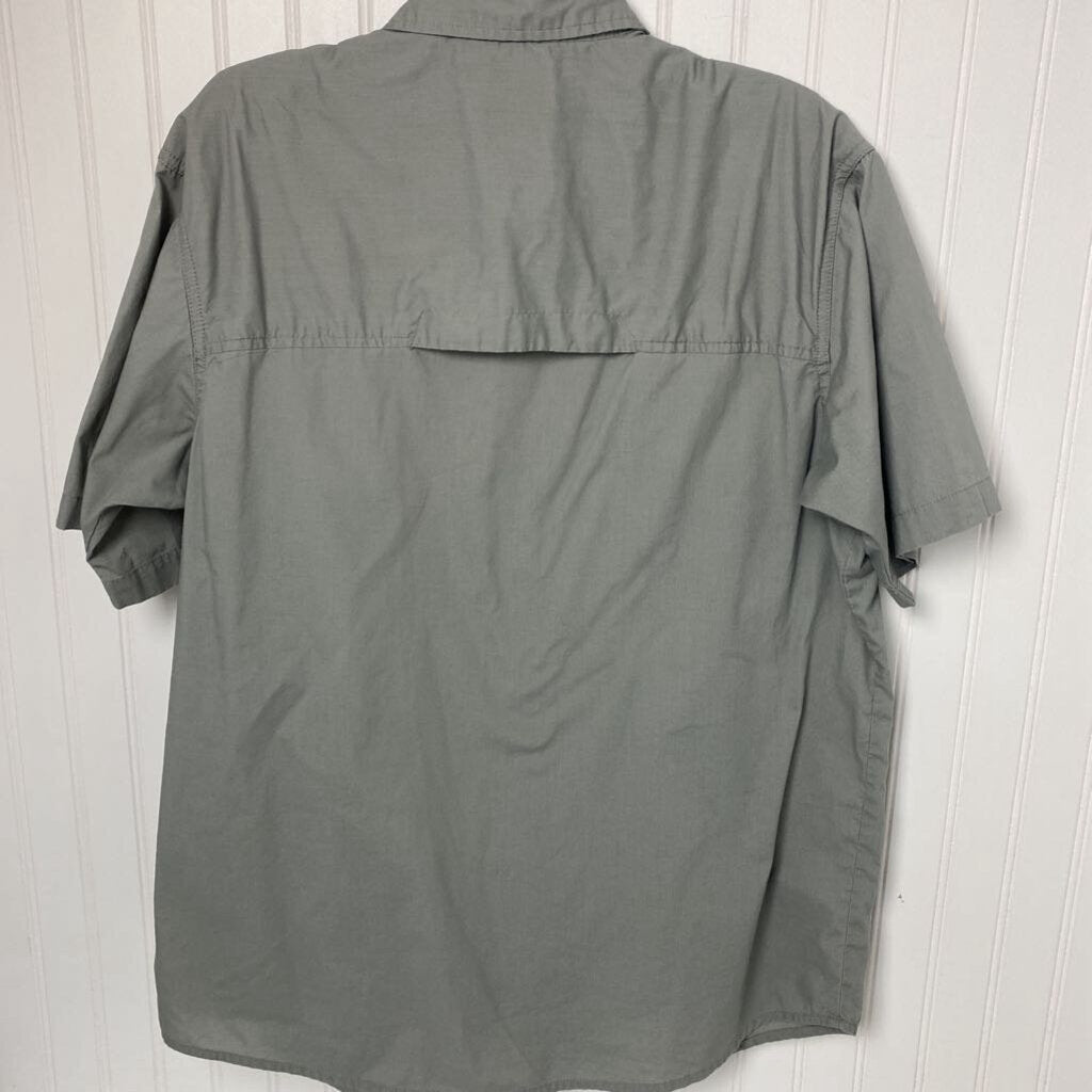 SHORT SLEEVE BUTTON UP