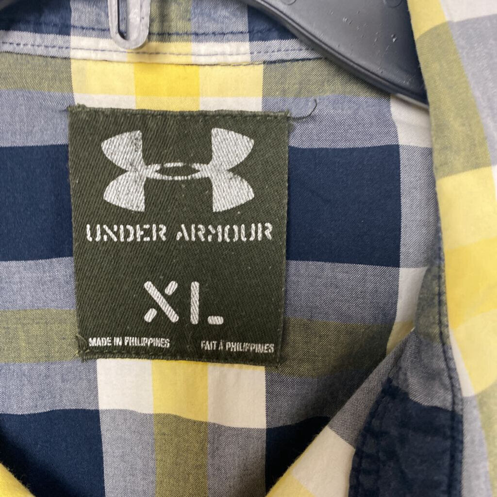 SHORT SLEEVE BUTTON UP