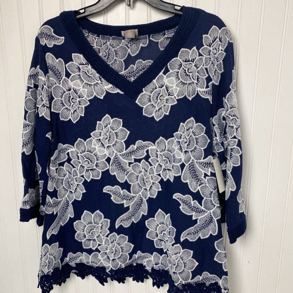 LONG SLEEVED V NECK