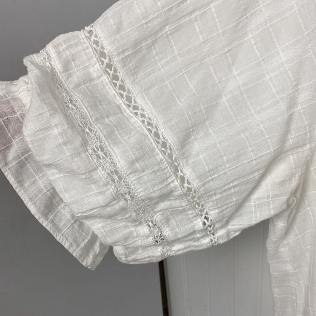 SHORT SLEEVE BLOUSE